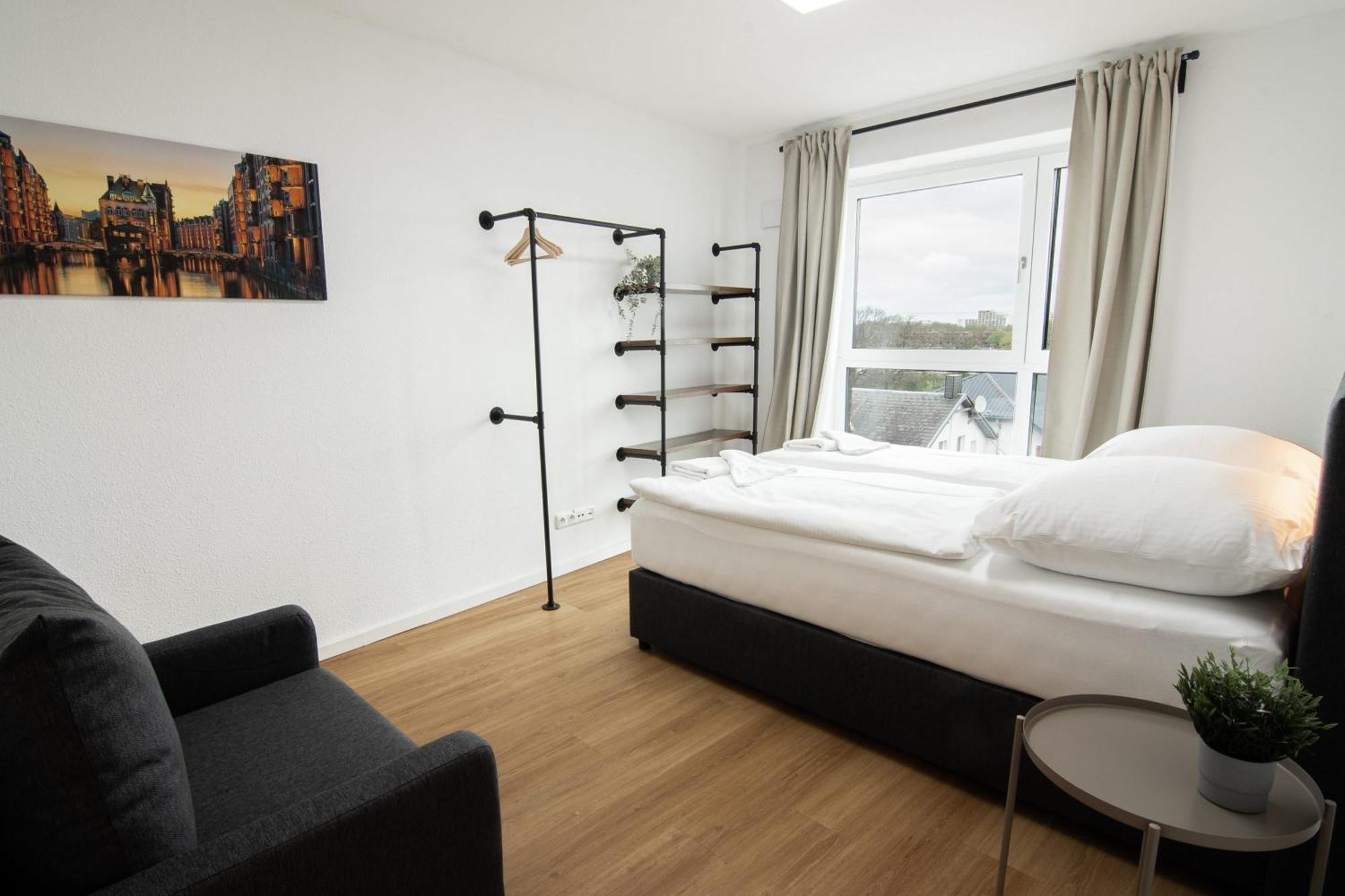 Central Apartment 4 Bedrooms For Up To 12 Guests Hamburg Zewnętrze zdjęcie