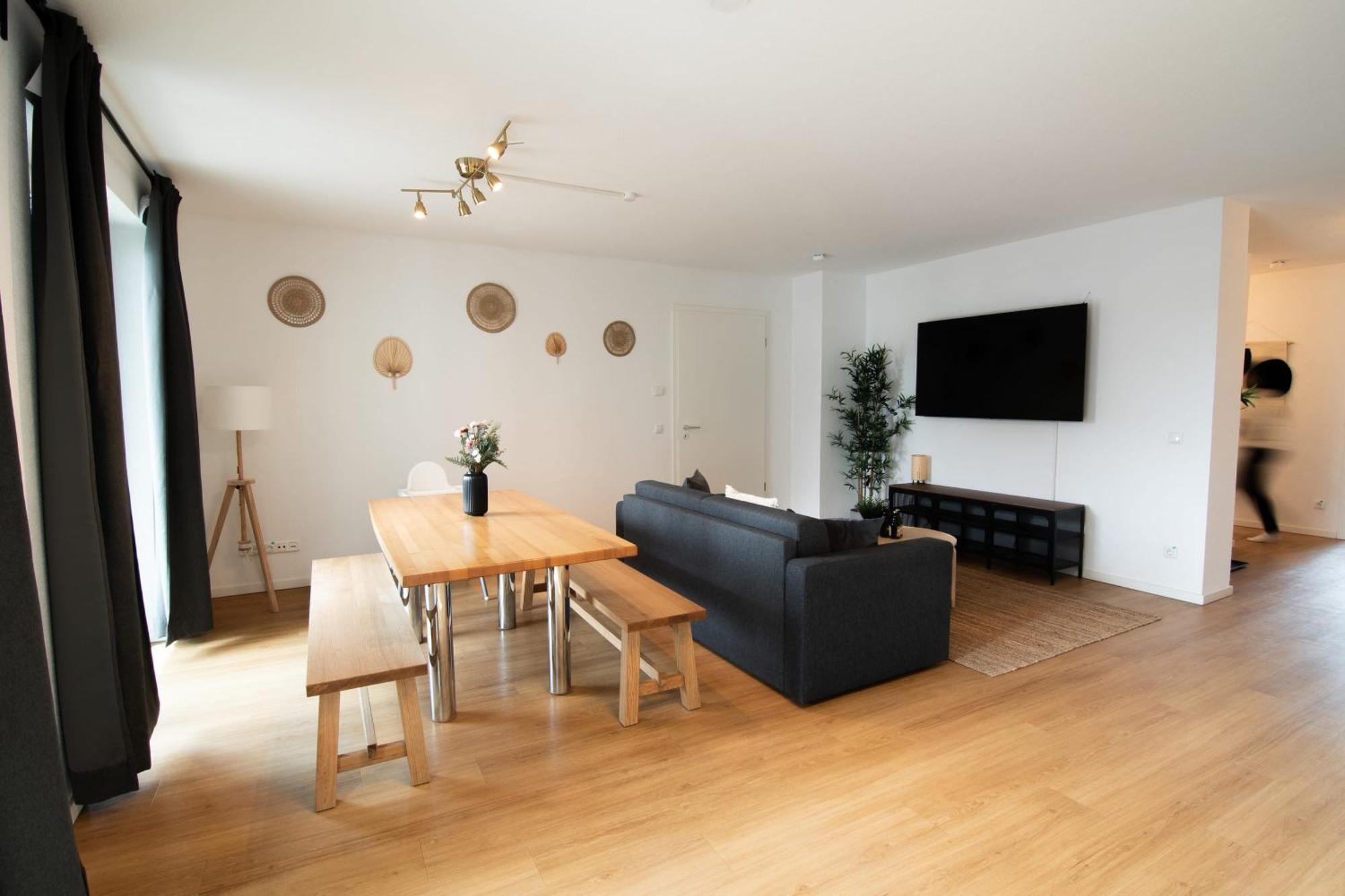 Central Apartment 4 Bedrooms For Up To 12 Guests Hamburg Zewnętrze zdjęcie